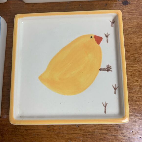 set of 4 Ceramic coasters funky fun chicks 3.5” - Picture 4 of 7